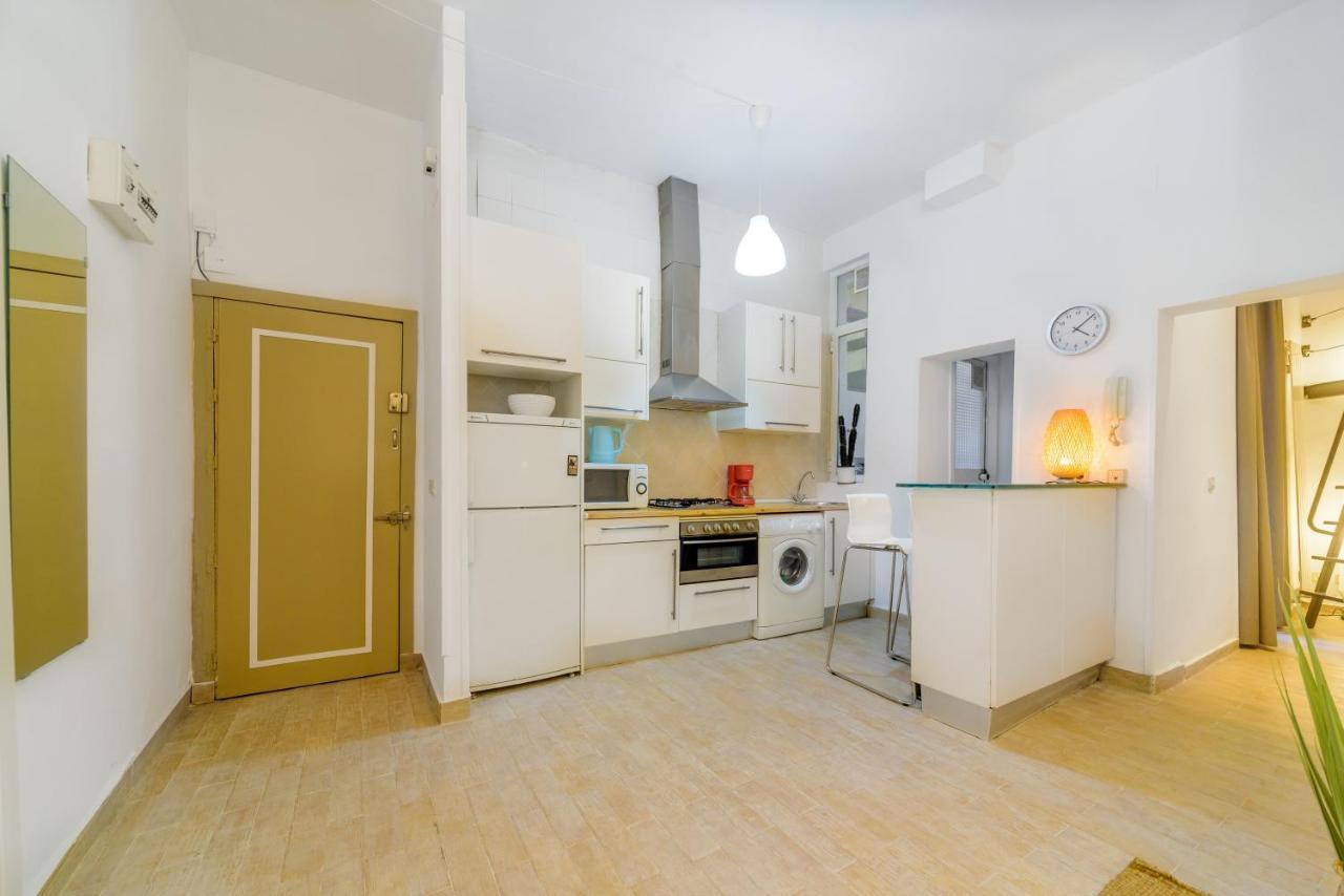 Stylish Loft At Chueca'S Heart Appartement Madrid Buitenkant foto