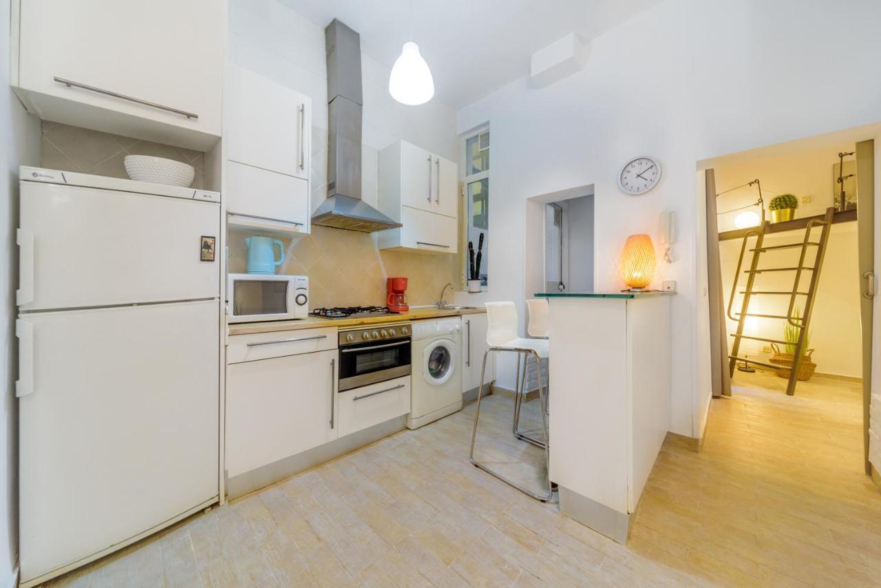 Stylish Loft At Chueca'S Heart Appartement Madrid Buitenkant foto